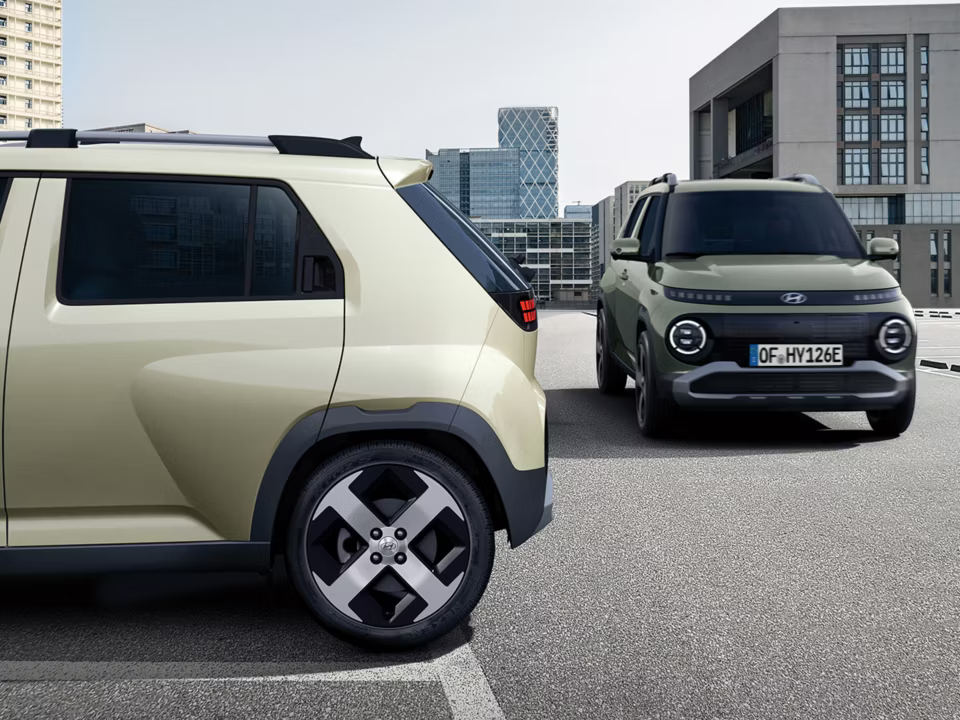 Hyundai INSTER bílastæðaaðstoð